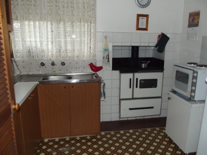 102 Brassey Street, Maryborough VIC 3465