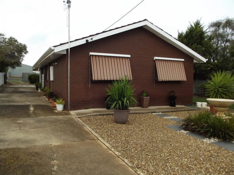 102 Brassey Street, Maryborough VIC 3465