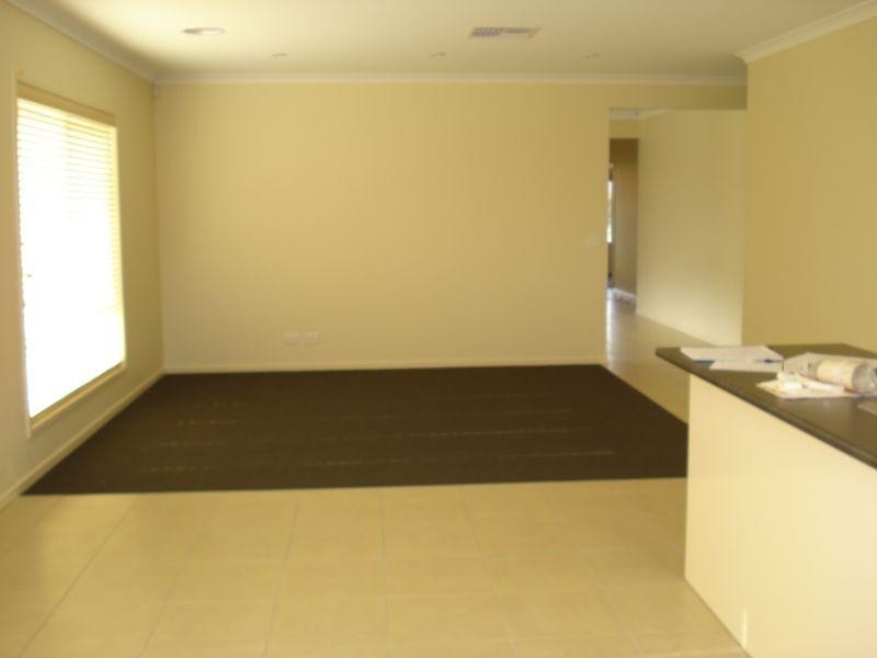 11 Hosken Street, Maryborough VIC 3465