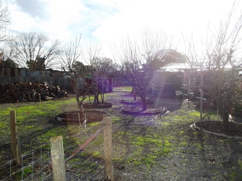 55 Bucknall Street, CARISBROOK, Maryborough VIC 3465