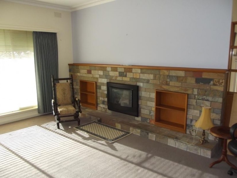 23 Peel Street, Maryborough VIC 3465