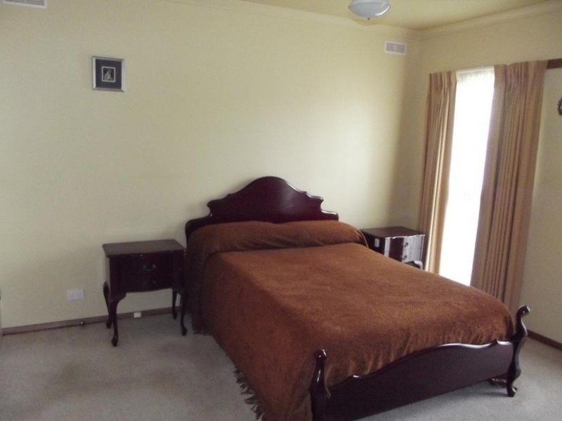 56 Laidman Street, Maryborough VIC 3465