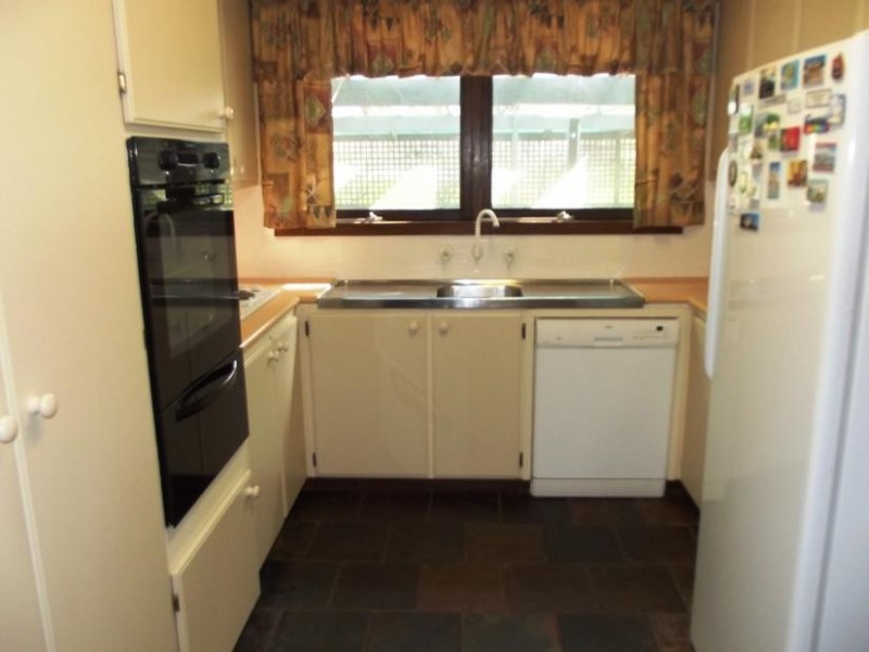 56 Laidman Street, Maryborough VIC 3465