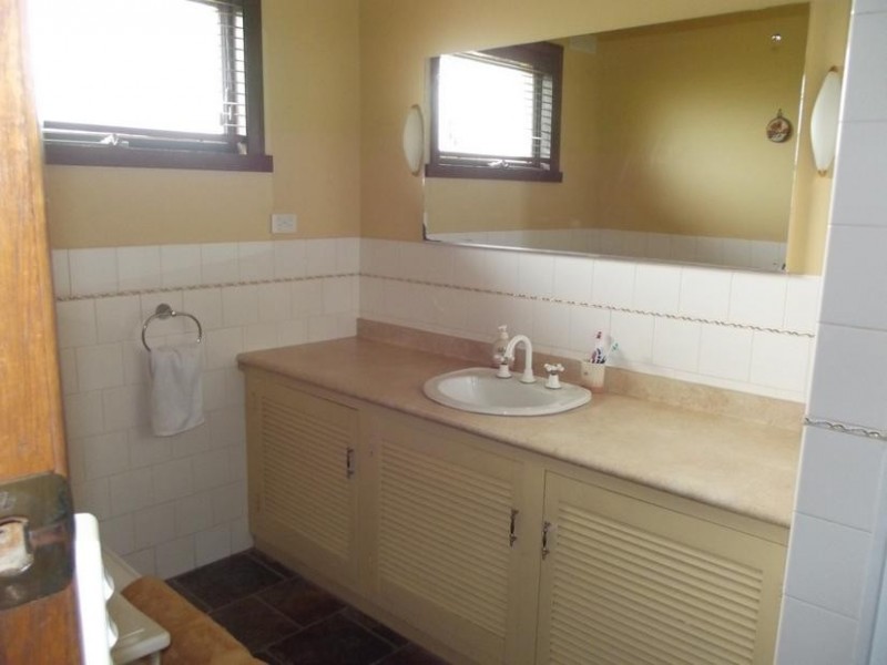 56 Laidman Street, Maryborough VIC 3465