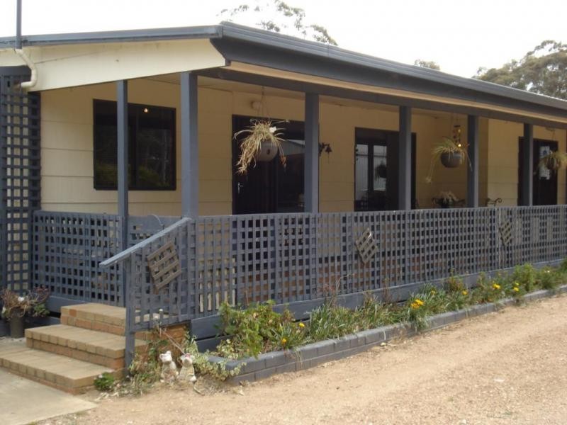 55 Collings Road, AMHERST, Maryborough VIC 3465