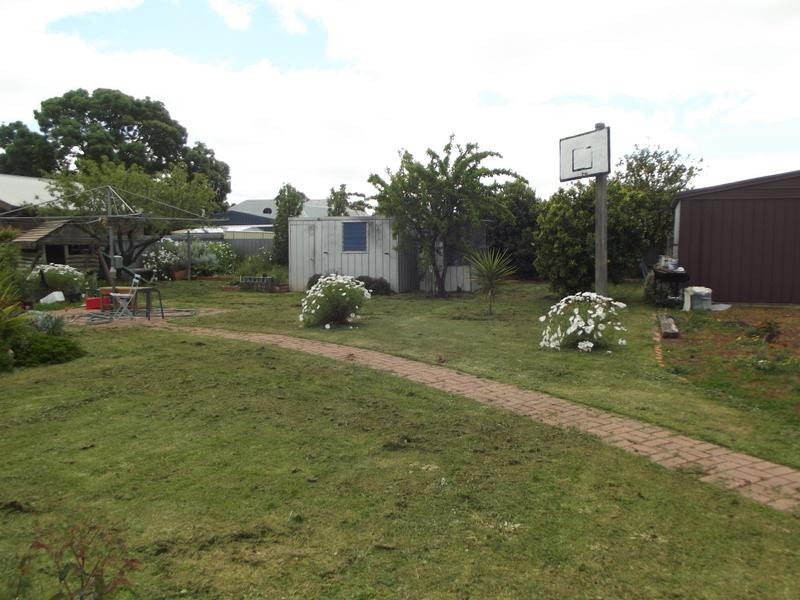 113 Queens Avenue, Maryborough VIC 3465