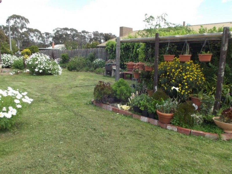 113 Queens Avenue, Maryborough VIC 3465