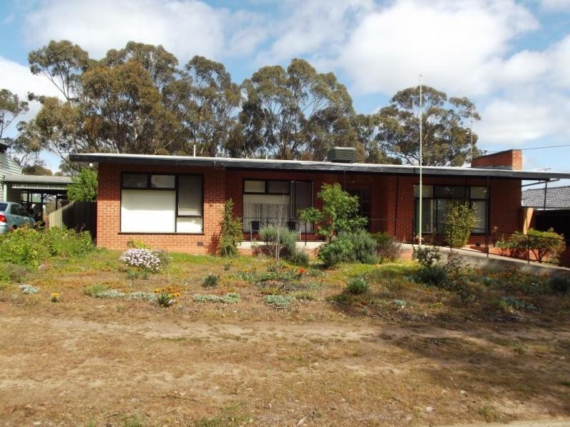 100 Majorca Road, Maryborough VIC 3465