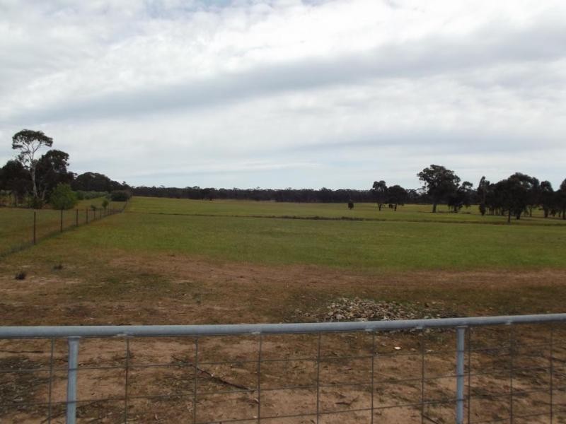 Lot 2,  Rooneys Lane PAINSWICK, Dunolly VIC 3472
