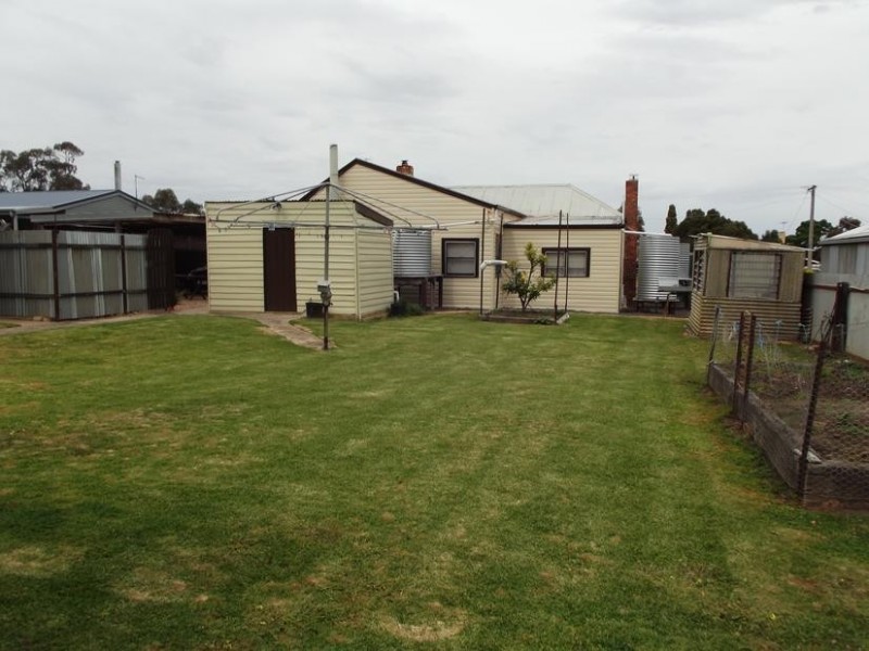 16 Market Street, Dunolly VIC 3472