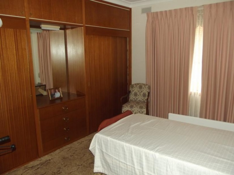 197 Balaclava Road, Maryborough VIC 3465