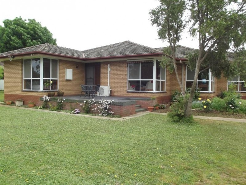 14 McCallum Street, CARISBROOK, Maryborough VIC 3465