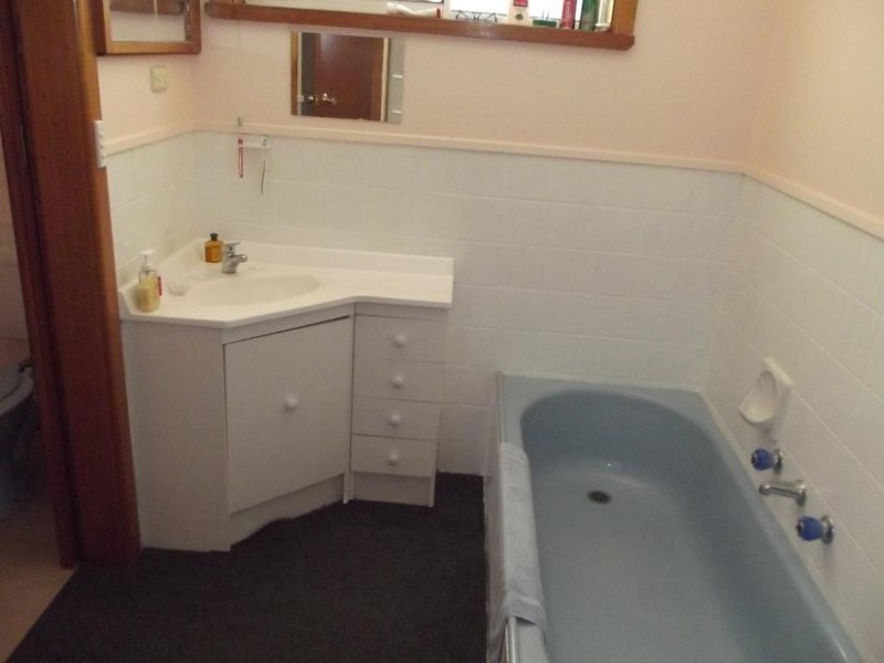 14 McCallum Street, CARISBROOK, Maryborough VIC 3465