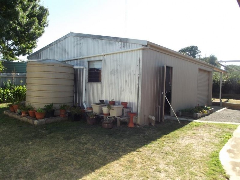 14 McCallum Street, CARISBROOK, Maryborough VIC 3465