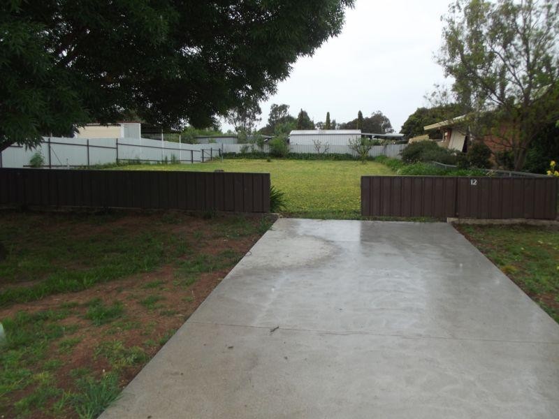 12 McCallum Street, Carisbrook VIC 3464