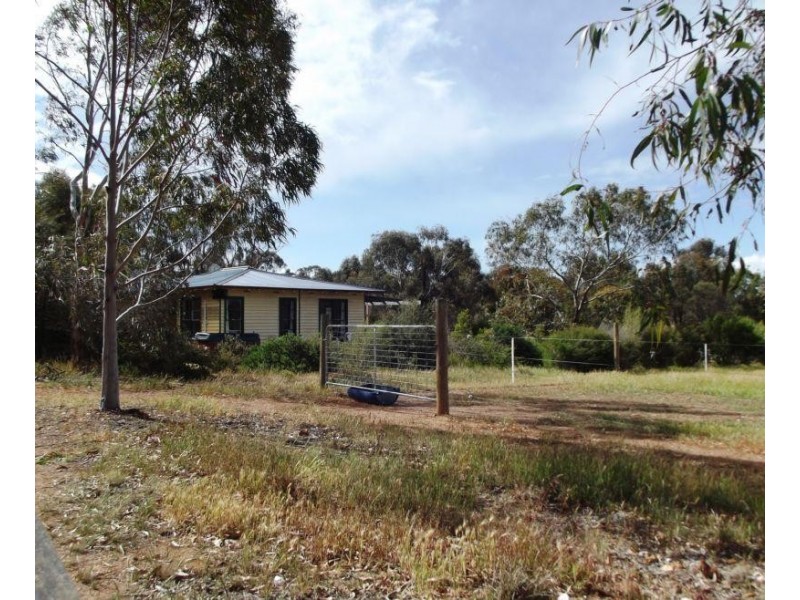 99 Lees Road Bet Bet, Maryborough VIC 3465