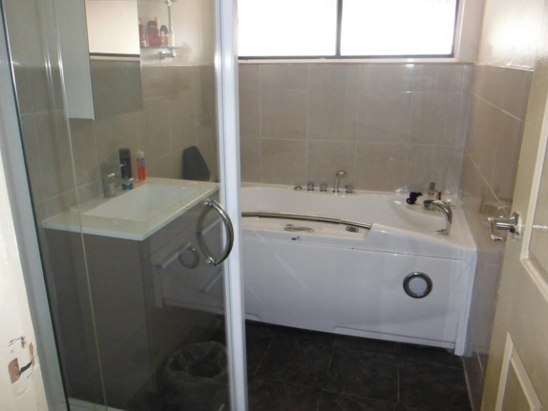 6 Annesly Street, Carisbrook VIC 3464