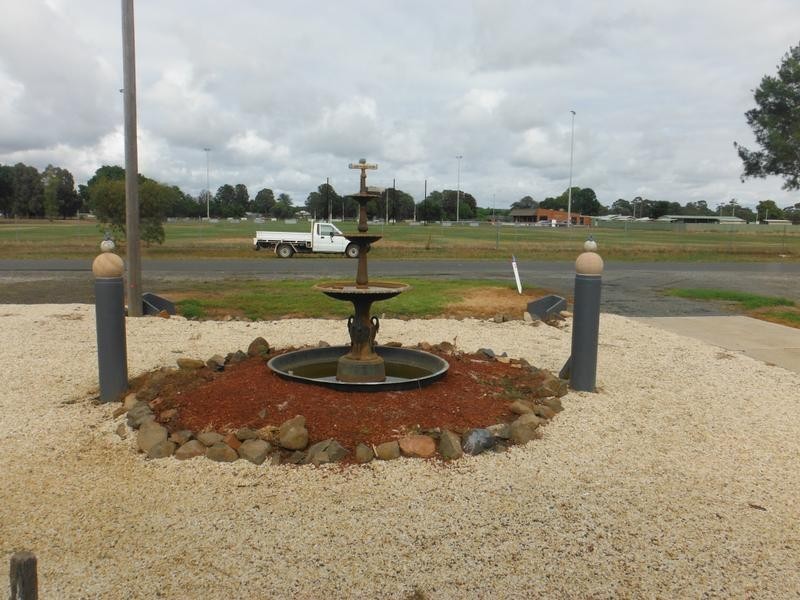 6 Annesly Street, Carisbrook VIC 3464