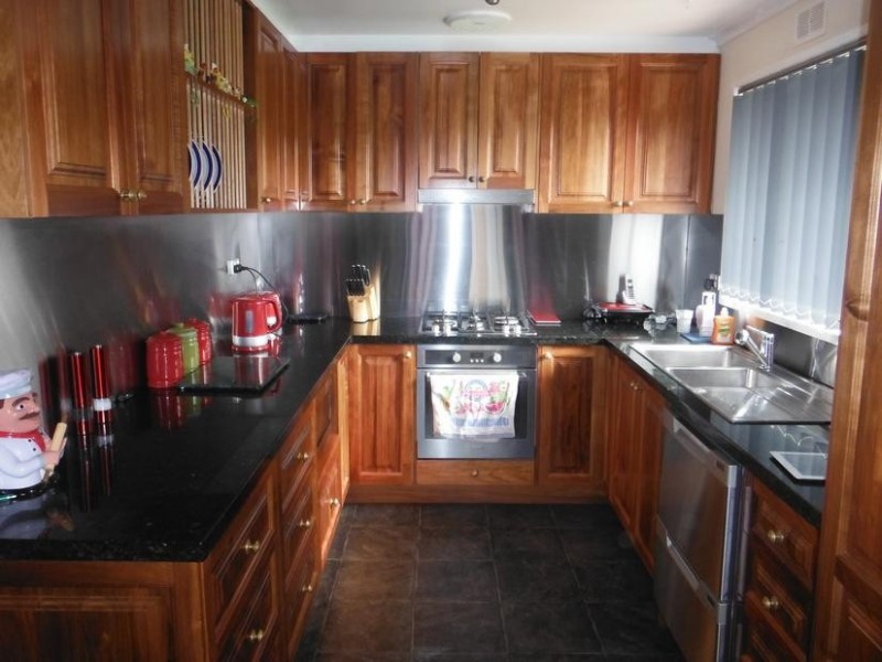 6 Annesly Street, CARISBROOK, Maryborough VIC 3465