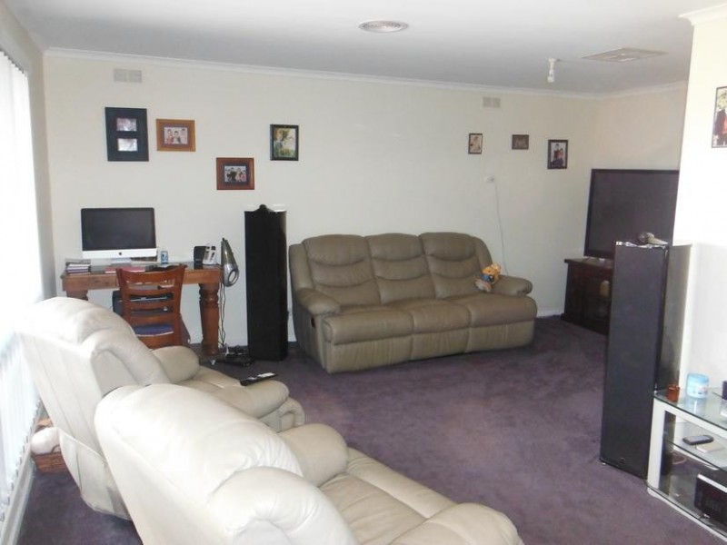 6 Annesly Street, CARISBROOK, Maryborough VIC 3465