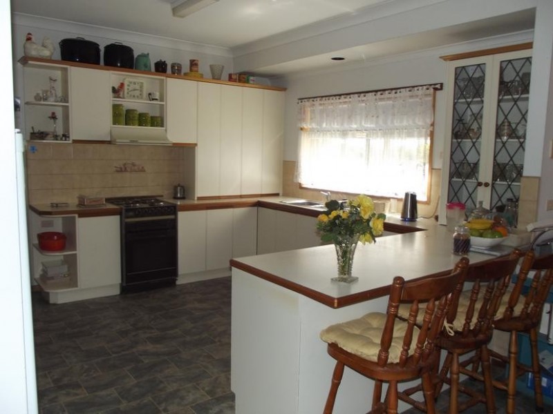 9 Reservoir Road, BOWENVALE, Maryborough VIC 3465