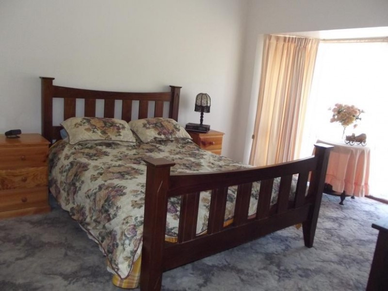 9 Reservoir Road, BOWENVALE, Maryborough VIC 3465