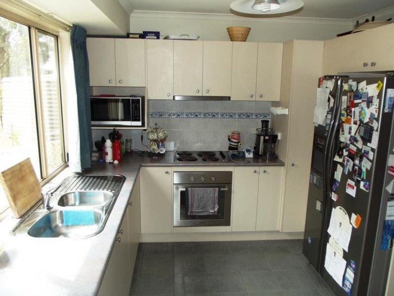 38 Williamson Court, Carisbrook VIC 3464