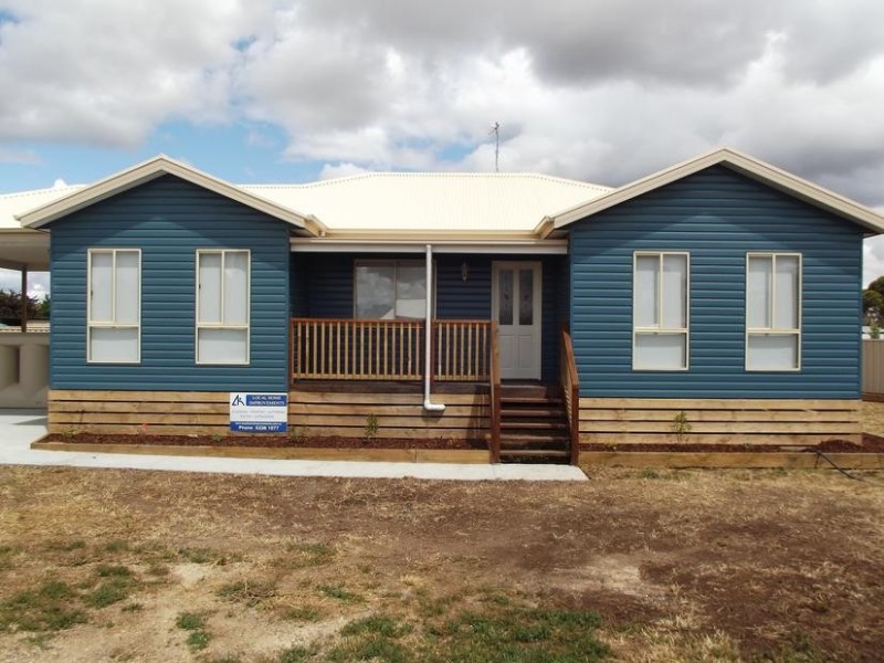 27 Birch Street, CARISBROOK, Maryborough VIC 3465