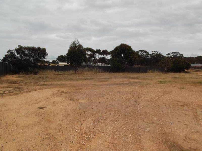 10 Shamrock Court, Maryborough VIC 3465