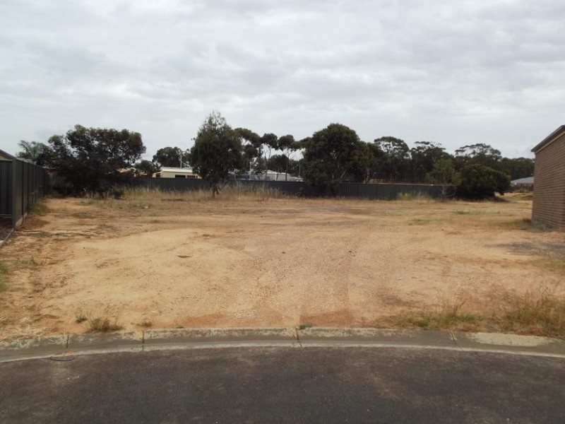 10 Shamrock Court, Maryborough VIC 3465