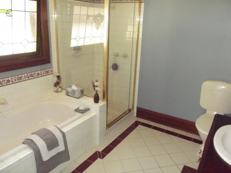 35 Park Road, Maryborough VIC 3465