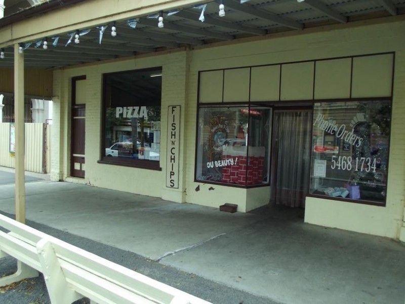 98 Broadway DUNOLLY, Maryborough VIC 3465