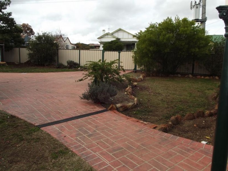 7 Lowenstein Street, Maryborough VIC 3465