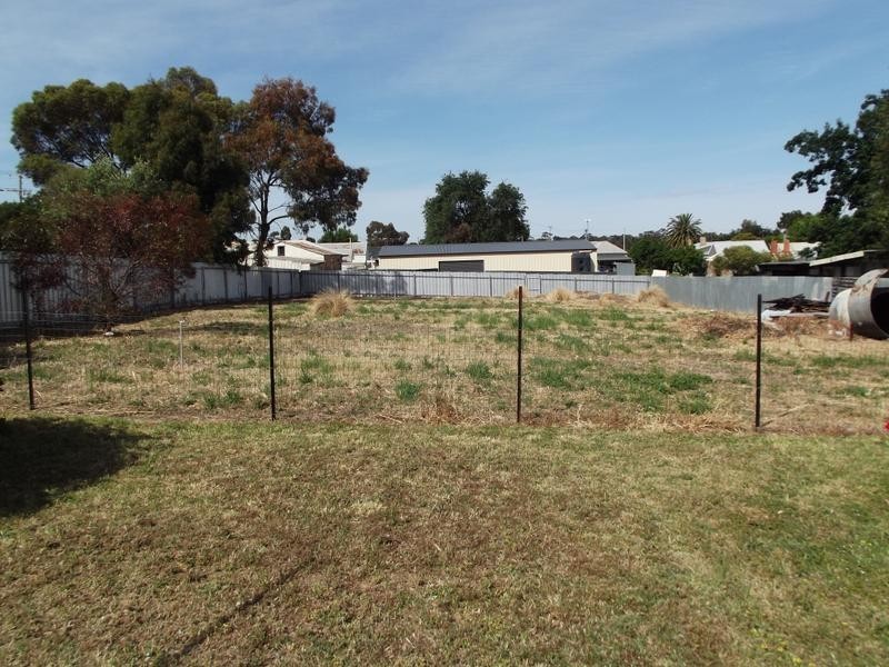 44 Argyle Road, Maryborough VIC 3465