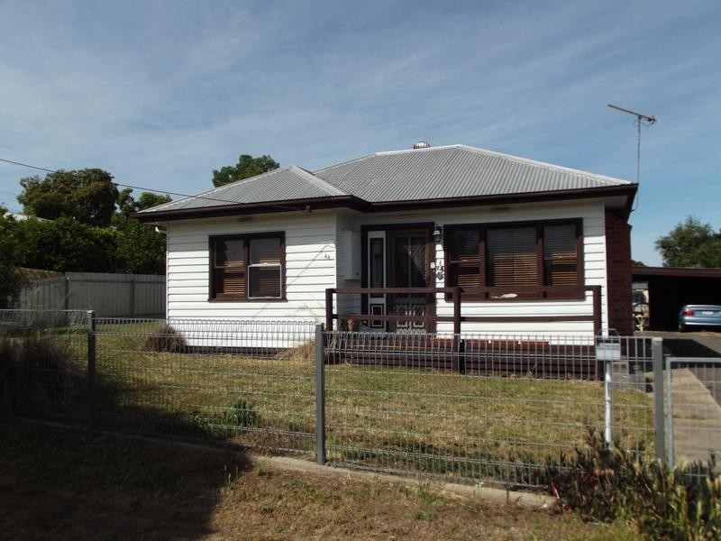 44 Argyle Road, Maryborough VIC 3465