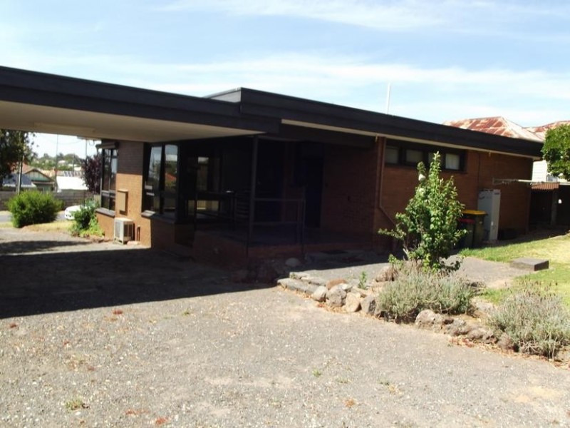 19 Clarendon Street, Maryborough VIC 3465
