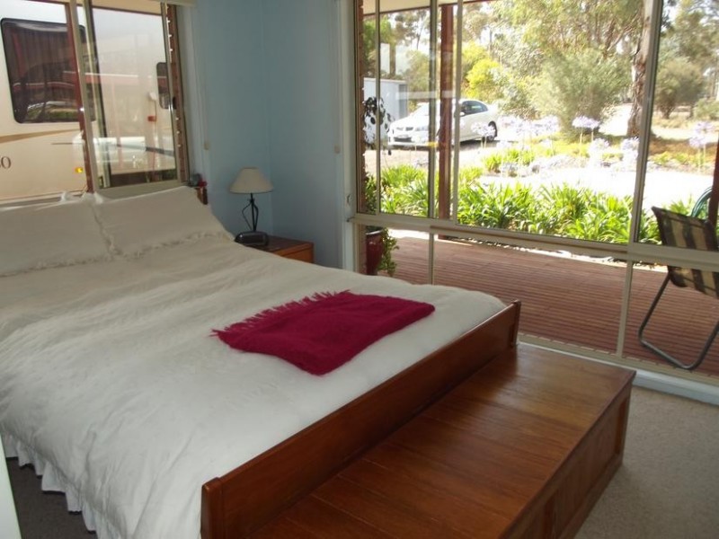 40 Hall Road ALMA, Maryborough VIC 3465