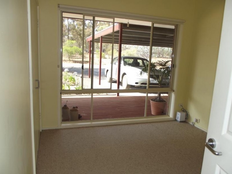 40 Hall Road ALMA, Maryborough VIC 3465