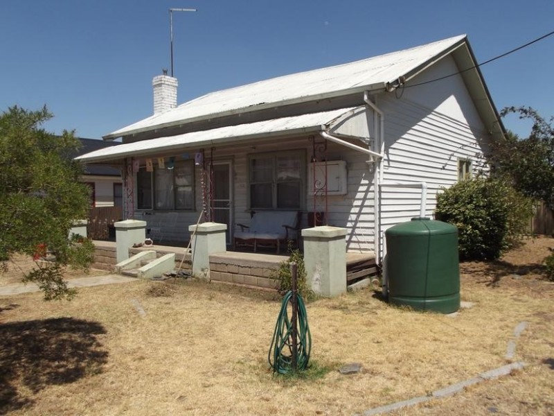 12 Casey Street, Maryborough VIC 3465