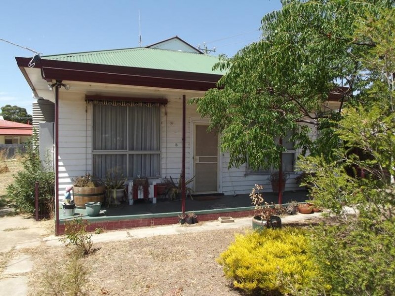 3 Rogers Street, Maryborough VIC 3465