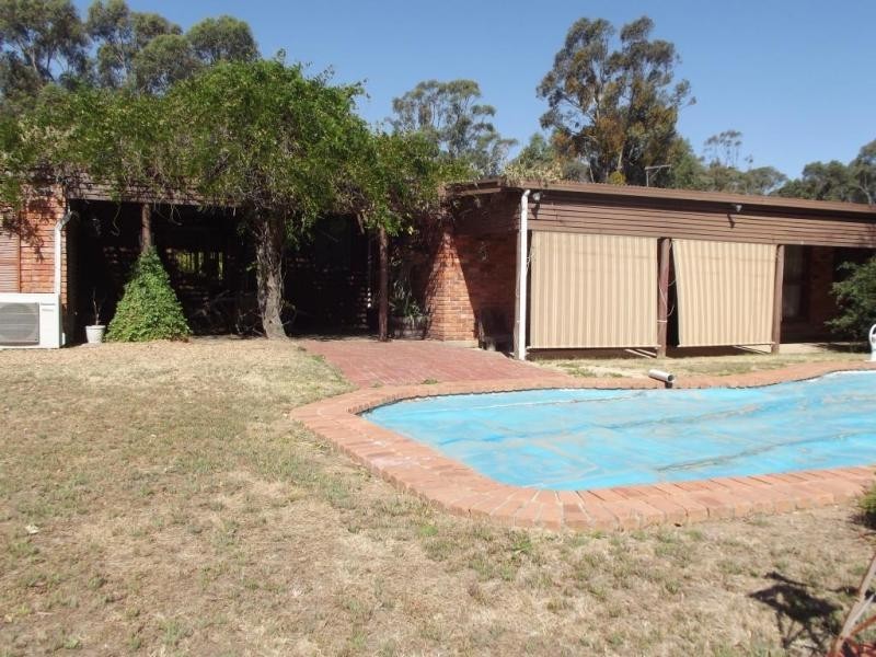 18 Rowes Lane,, Maryborough VIC 3465