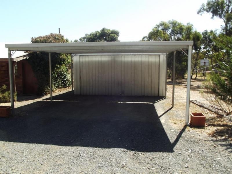 18 Rowes Lane,, Maryborough VIC 3465