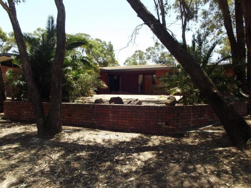4200 Pyrenees Hwy FLAGSTAFF, Maryborough VIC 3465