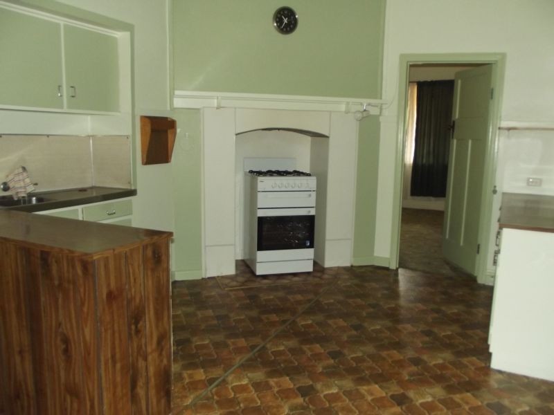 60 Majorca Road, Maryborough VIC 3465