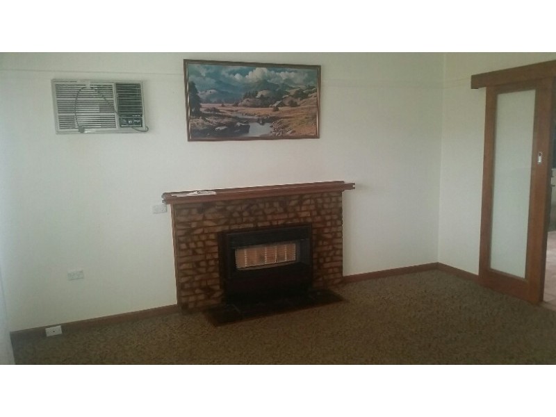 83 Park Road, Maryborough VIC 3465