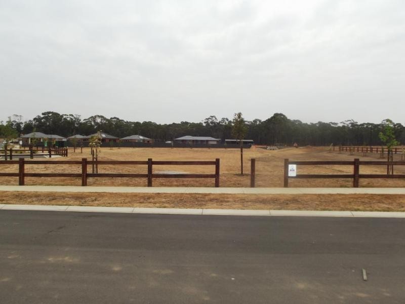 24 Whirakee Drive, Maryborough VIC 3465