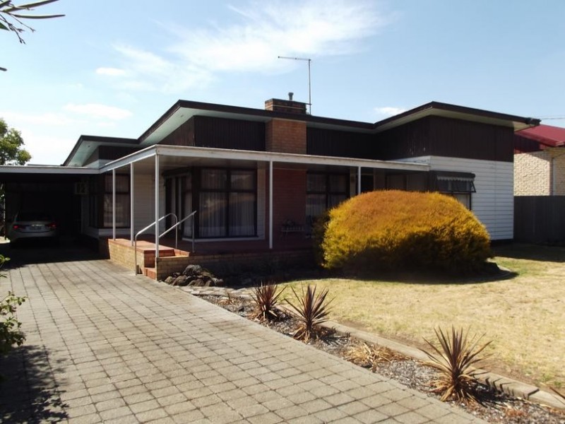 15 Marshall Street, Maryborough VIC 3465