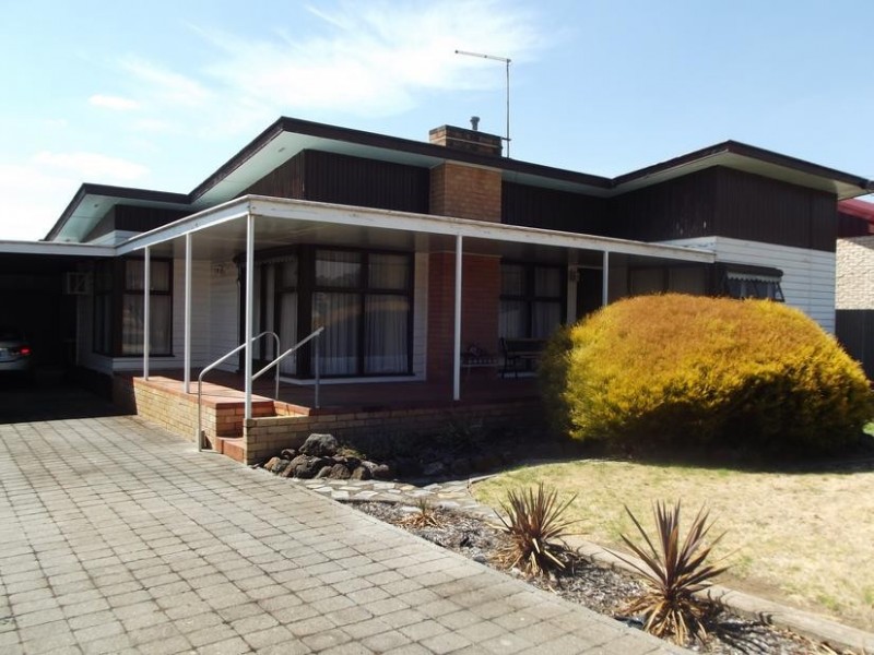 15 Marshall Street, Maryborough VIC 3465
