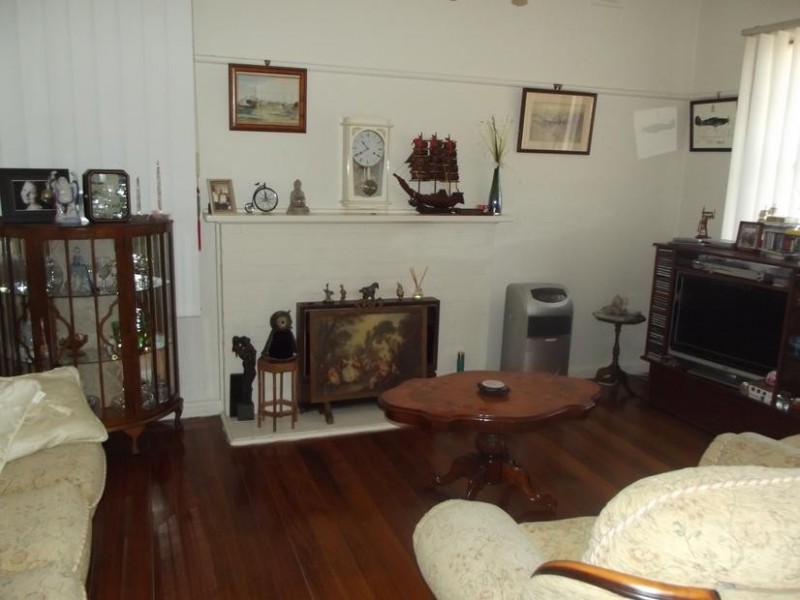 12 Michael Street, Maryborough VIC 3465