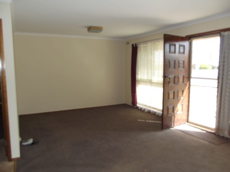 10 Carrick Street, Maryborough VIC 3465